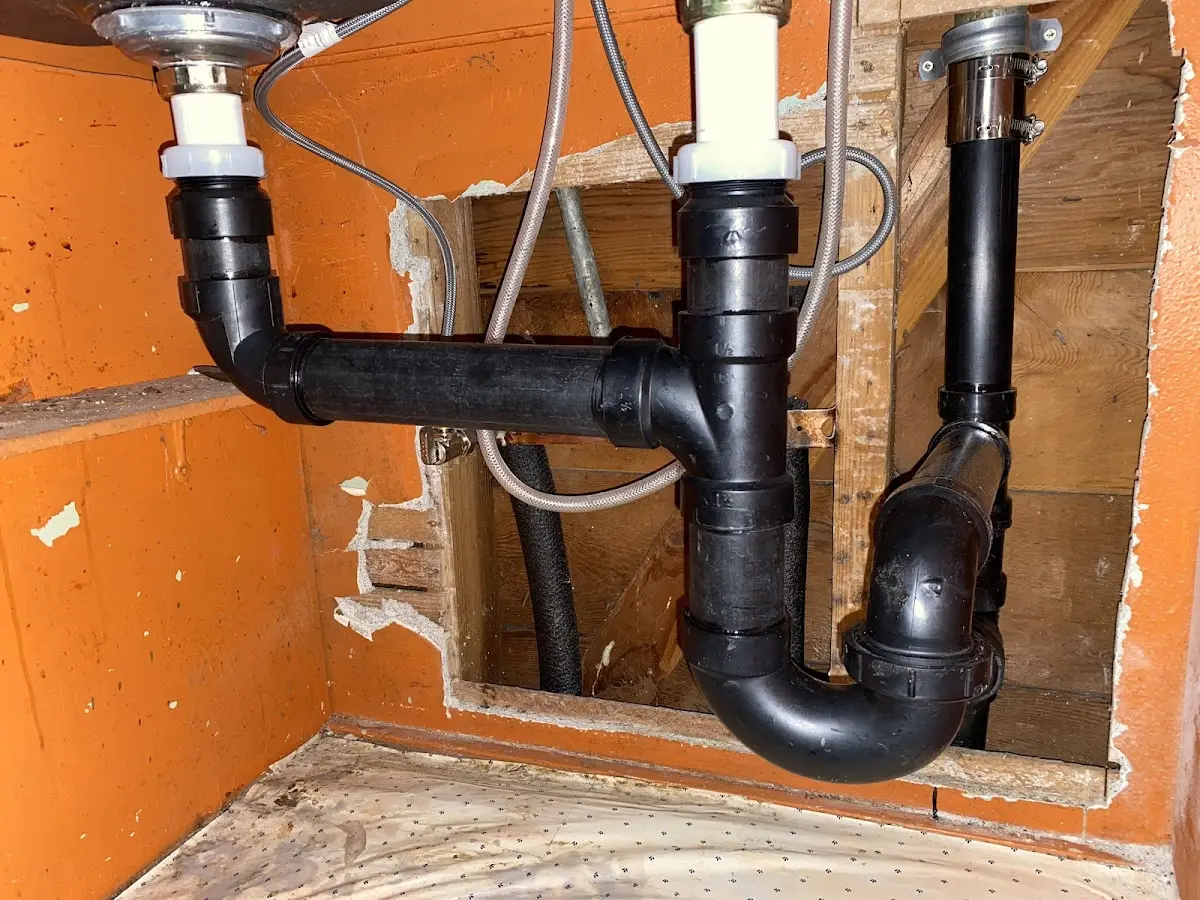 Professional Pipe Bursting equipment and tools on the job in Montevideo